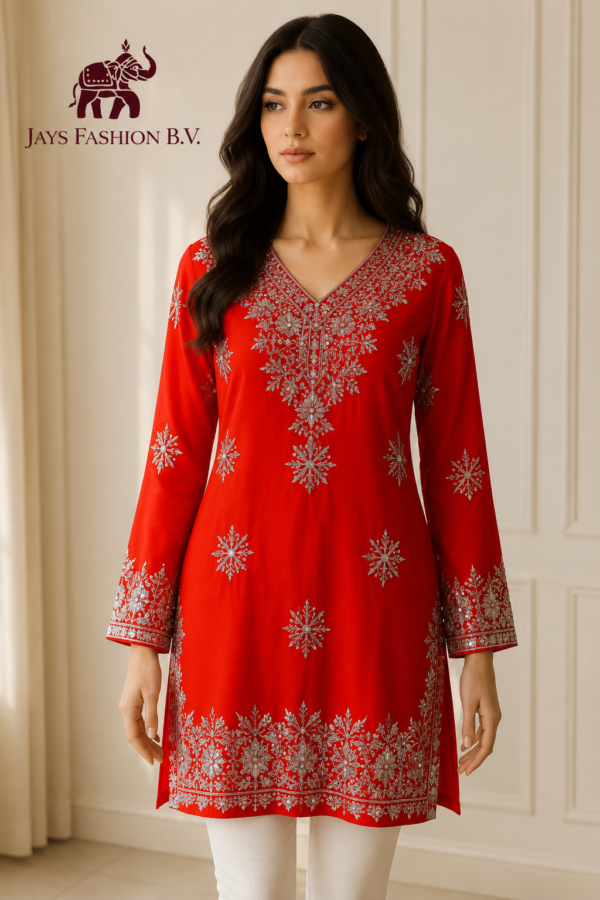 Rode Kurti met Zilveren Borduursels – Luxe Indiase Dames Tuniek