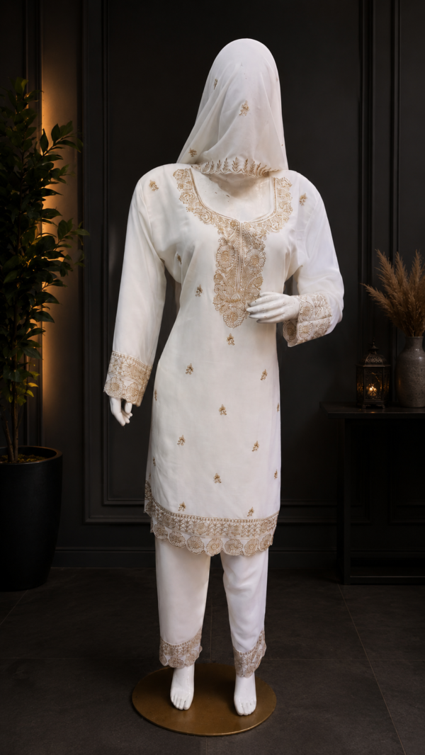 Witte 3-delige Salwar Kameez met Luxe Gouden Borduursels